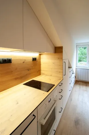 Prodej bytu 1+kk, Praha - Záběhlice, Záběhlická, 40 m2