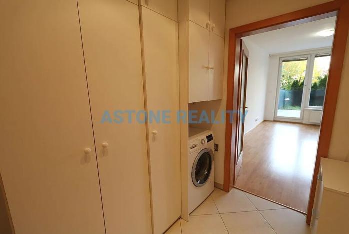 Pronájem bytu 1+kk, Praha - Zličín, Tulešická, 30 m2