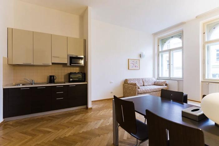 Prodej bytu 2+kk, Praha - Nové Město, Hálkova, 60 m2