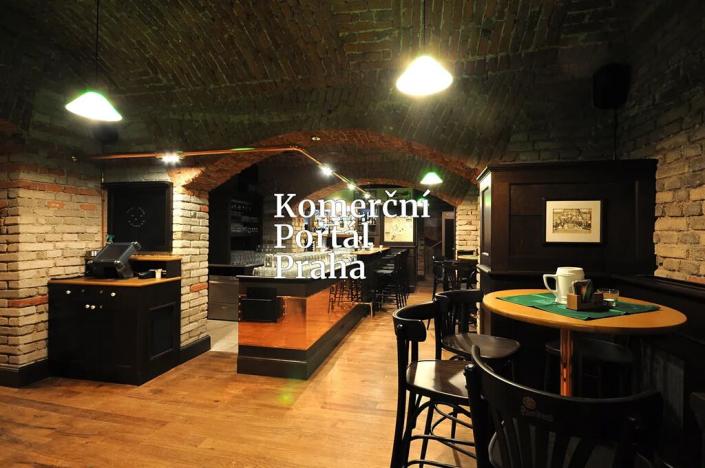 Pronájem restaurace, Praha - Smíchov, Radlická, 488 m2