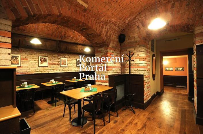 Pronájem restaurace, Praha - Smíchov, Radlická, 488 m2