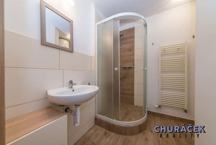 Pronájem bytu 3+kk, Zlatníky-Hodkovice, Vestecká, 66 m2