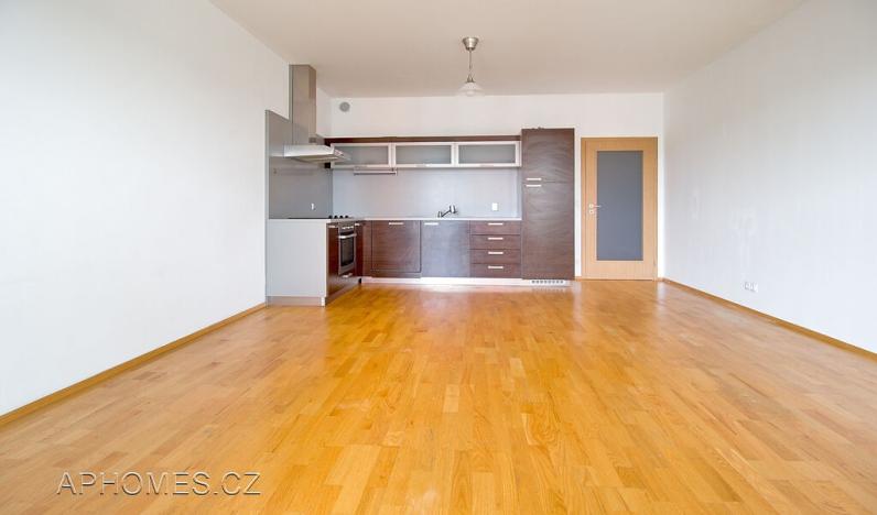 Pronájem bytu 2+kk, Praha - Holešovice, U Uranie, 70 m2