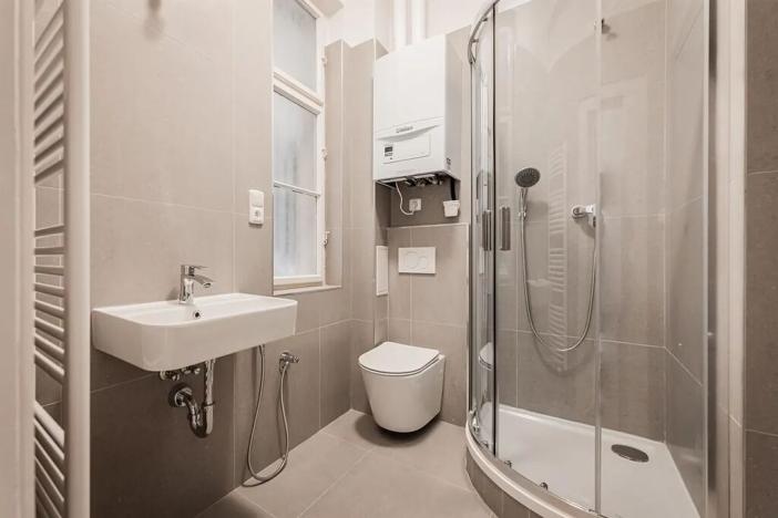 Pronájem bytu 2+kk, Praha - Nové Město, Lípová, 61 m2