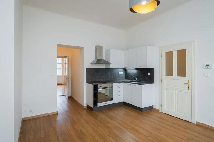 Pronájem bytu 2+kk, Praha - Nové Město, Lípová, 58 m2