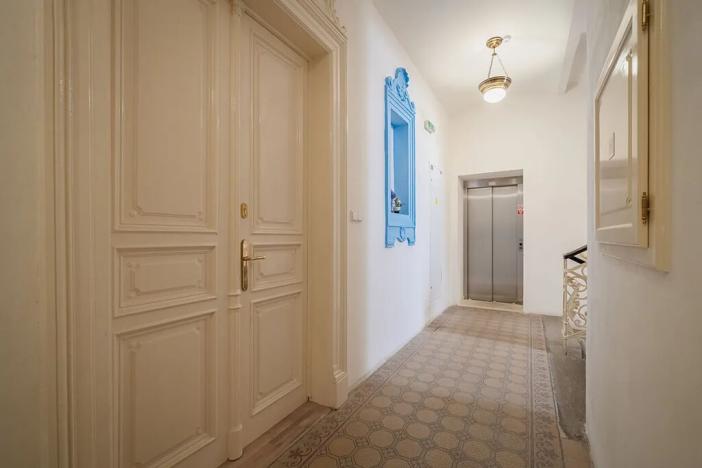 Pronájem bytu 2+kk, Praha - Nové Město, Lípová, 58 m2