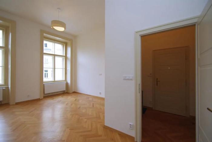 Pronájem bytu 2+kk, Praha - Staré Město, Kozí, 51 m2