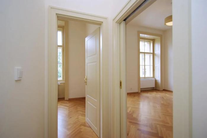 Pronájem bytu 2+kk, Praha - Staré Město, Kozí, 51 m2