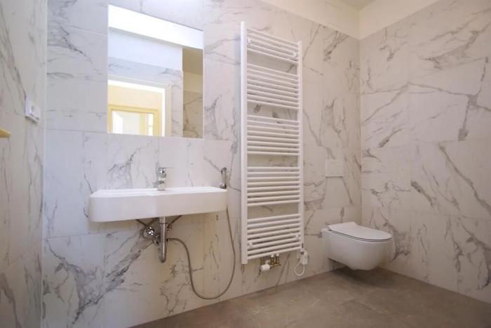 Pronájem bytu 2+kk, Praha - Staré Město, Kozí, 51 m2