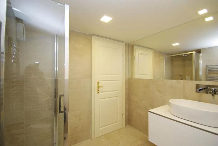 Pronájem bytu 3+kk, Praha - Nové Město, Bolzanova, 79 m2