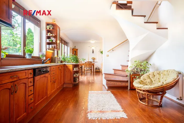 Prodej rodinného domu, Klecany, Na vršku, 120 m2