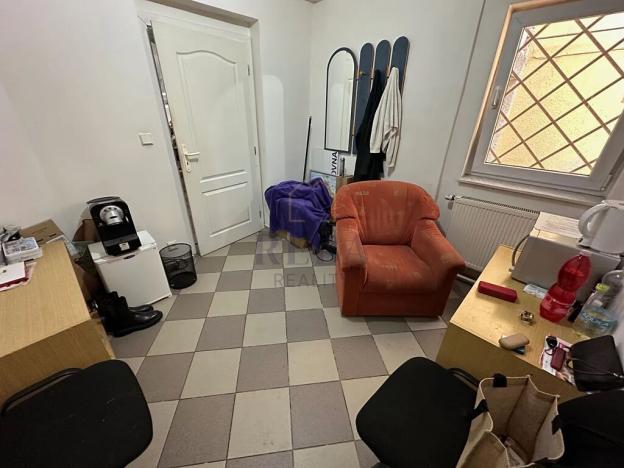 Prodej obchodního prostoru, Nejdek, náměstí Karla IV., 123 m2