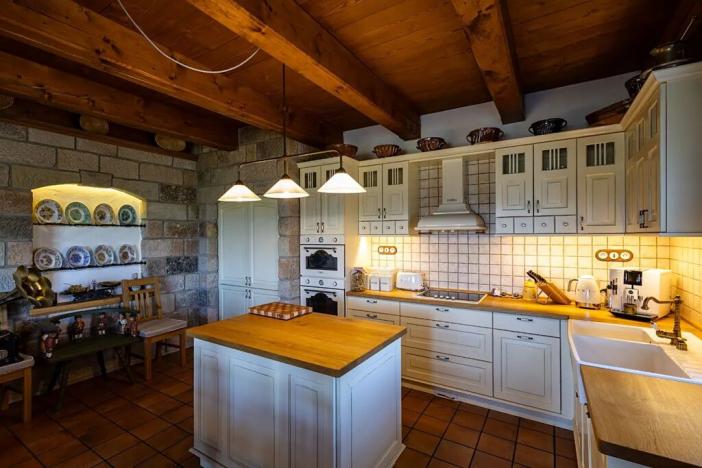Prodej chalupy, Vrbovce, Slovensko, 1100 m2