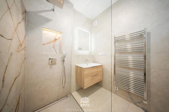 Prodej bytu 4+kk, Nebovidy, 101 m2