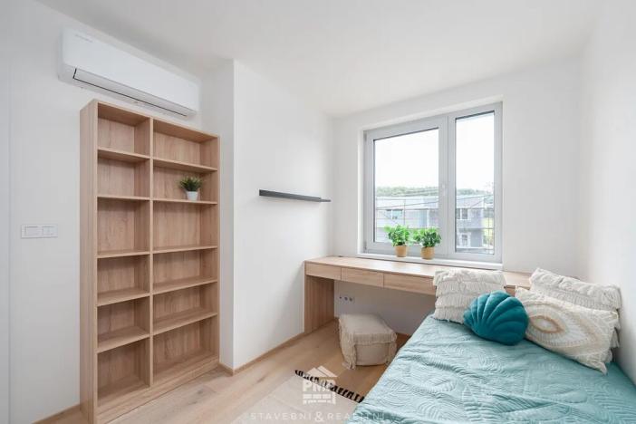 Prodej bytu 4+kk, Nebovidy, 101 m2