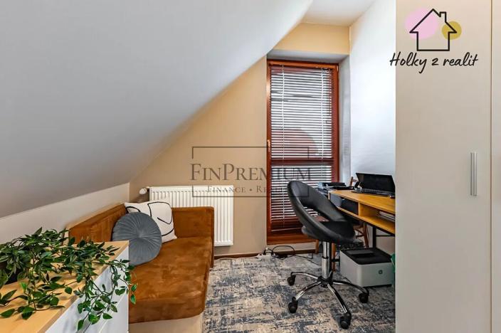 Prodej bytu 3+kk, Jesenice, Lomená, 108 m2