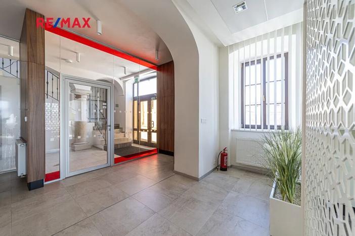 Prodej komerční nemovitosti, Králíky, 5. května, 519 m2