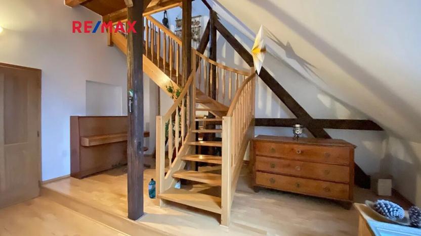 Pronájem atypického bytu, Mohelnice, 90 m2