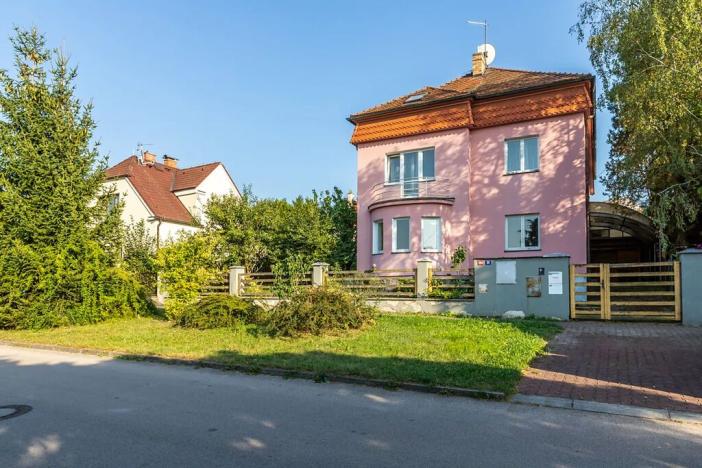 Prodej vily, Praha - Modřany, Rozvodova, 326 m2
