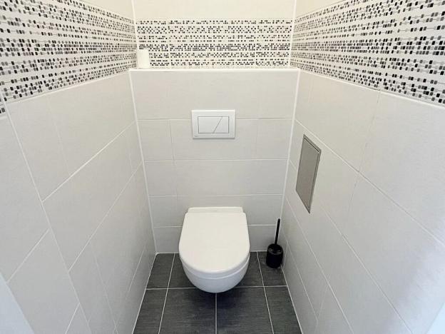 Pronájem bytu 2+1, Praha - Vokovice, Na dlouhém lánu, 139 m2