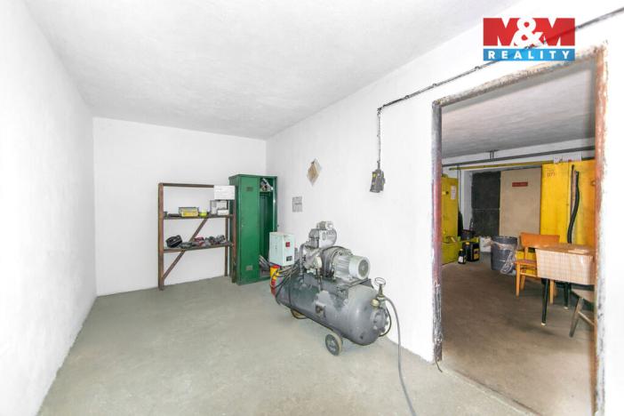 Prodej obchodního prostoru, Nýřany, 1029 m2