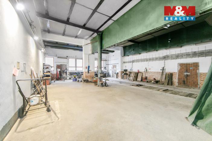 Prodej obchodního prostoru, Nýřany, 1029 m2