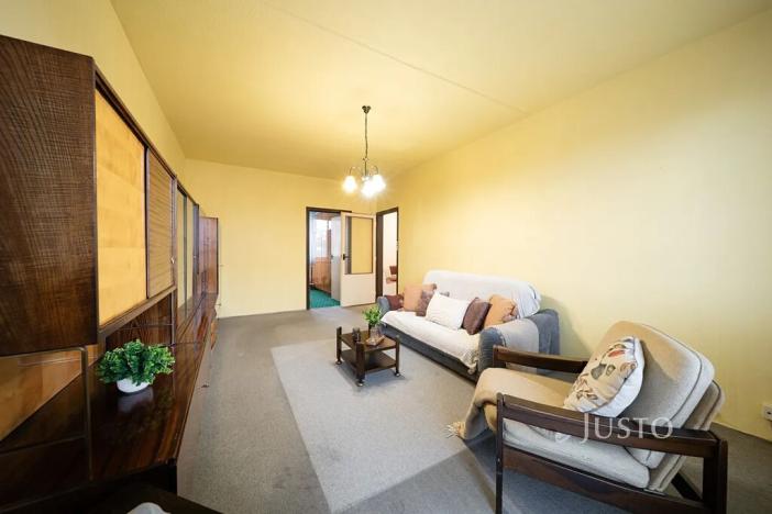 Prodej bytu 3+1, České Budějovice, Písecká, 70 m2