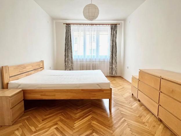 Pronájem bytu 2+1, Praha - Strašnice, Krátká, 66 m2