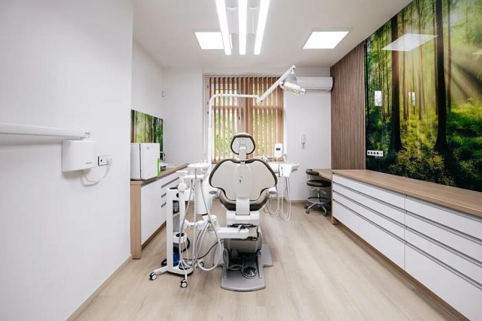 Pronájem ordinace, Praha - Smíchov, Zoubkova, 48 m2