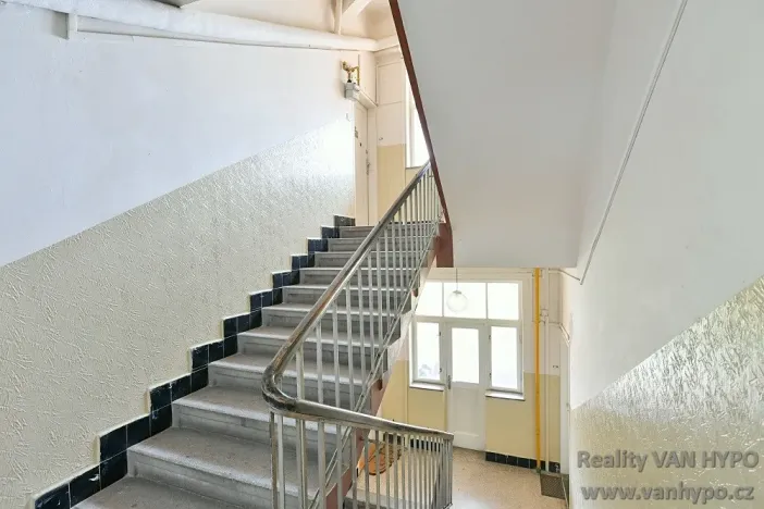 Pronájem bytu 2+kk, Praha - Vinohrady, Hollarovo náměstí, 47 m2