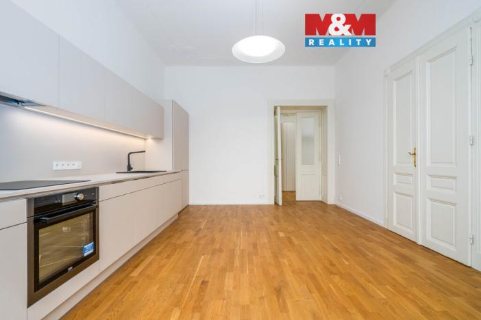 Prodej bytu 4+1, Praha - Smíchov, Zborovská, 141 m2