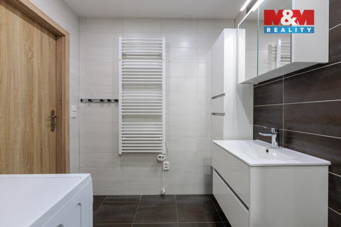 Prodej bytu 3+1, Horní Slavkov, Dlouhá, 74 m2