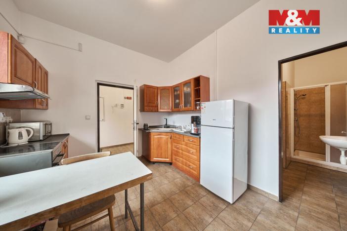 Prodej výrobních prostor, Dubenec, 453 m2