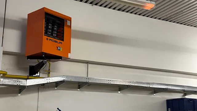 Pronájem výrobních prostor, Holešov, 677 m2