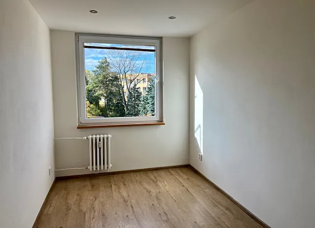 Pronájem bytu 2+kk, Nové Strašecí, Zahradní, 43 m2