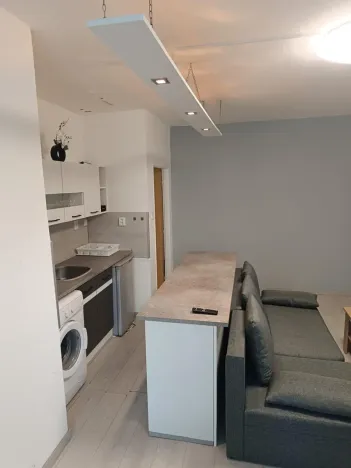 Pronájem bytu 2+kk, Frýdek-Místek, Bavlnářská, 46 m2