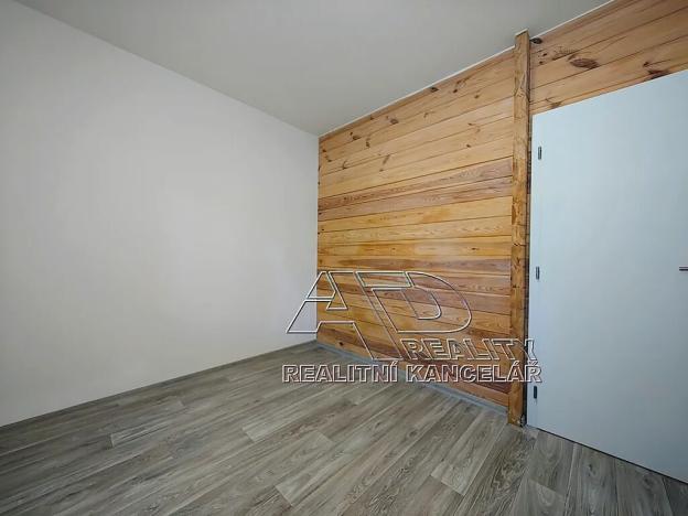 Pronájem rodinného domu, České Budějovice, 27 m2