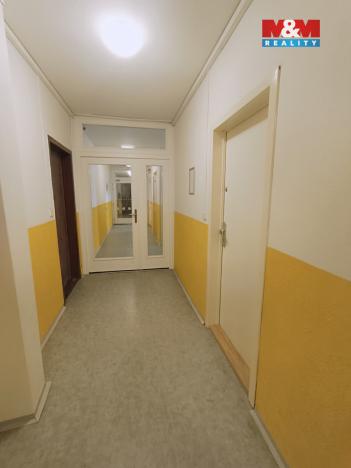 Pronájem bytu 1+1, Ústí nad Labem - Krásné Březno, Rozcestí, 41 m2