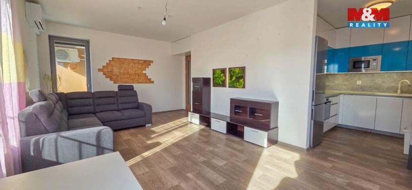 Pronájem bytu 3+kk, Chrudim - Chrudim II, Dr. Bartůňka, 79 m2