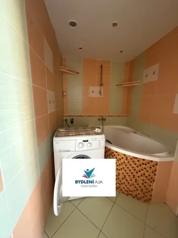 Pronájem bytu 3+1, Krupka, Karla Čapka, 79 m2