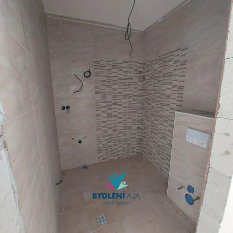 Prodej rodinného domu, Srbice, 180 m2