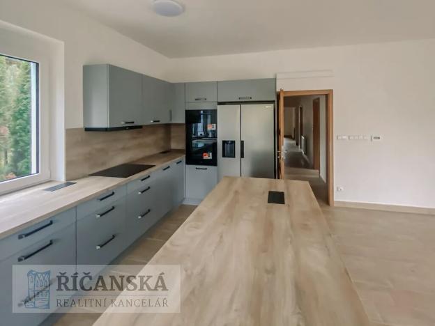 Pronájem bytu 4+kk, Říčany, 17. listopadu, 111 m2