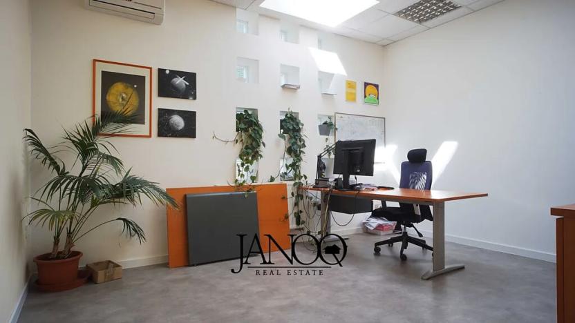 Pronájem kanceláře, Bílovice nad Svitavou, Žižkova, 198 m2