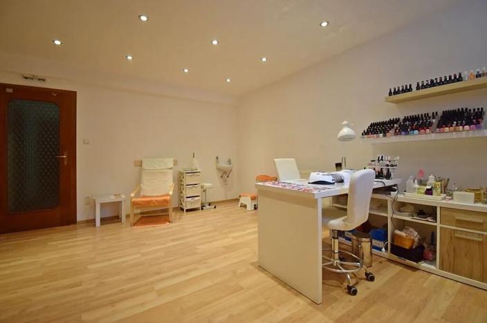 Pronájem rodinného domu, Praha - Stodůlky, Pod viaduktem, 380 m2