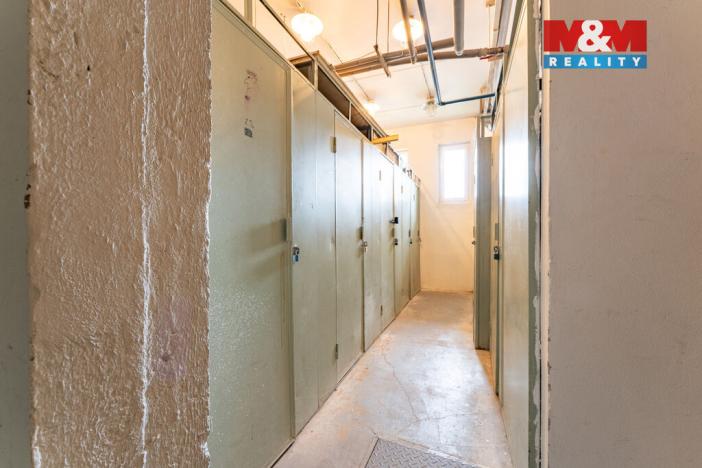 Prodej bytu 3+1, Praha - Troja, Svídnická, 68 m2