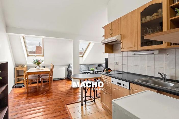 Prodej bytu 2+kk, Praha - Vinohrady, Londýnská, 45 m2