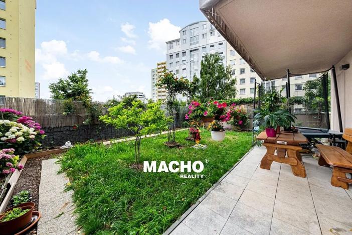Prodej bytu 3+kk, Praha - Letňany, Křivoklátská, 98 m2