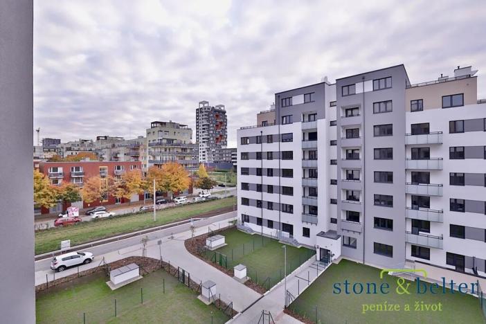 Pronájem bytu 1+kk, Praha - Hlubočepy, Fabiánové, 31 m2