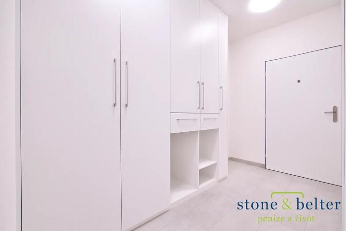 Pronájem bytu 2+kk, Praha - Hlubočepy, Fabiánové, 43 m2