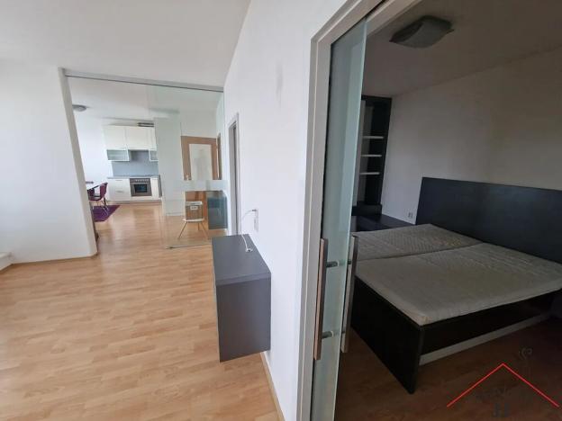 Pronájem bytu 2+kk, Praha - Stodůlky, Petržílkova, 76 m2